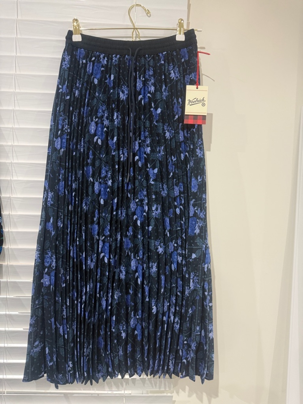 Woolrich Black Pleated Midi Skirt with Blue Floral Print